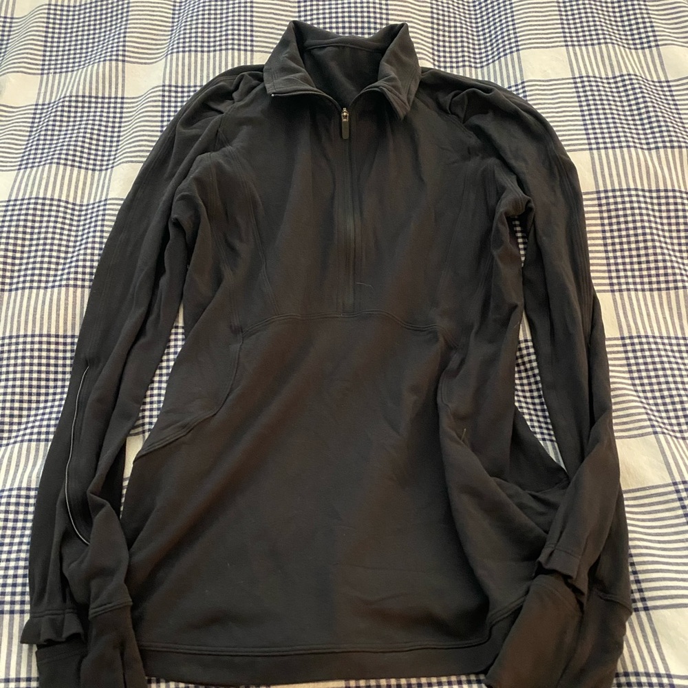 Lululemon 1/2 zip long sleeve.
